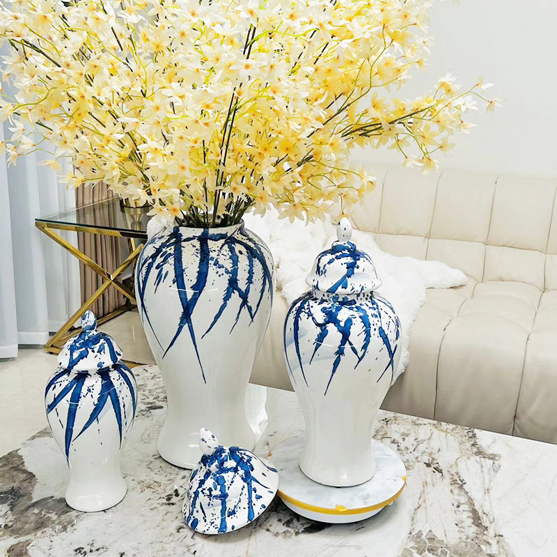 2025 Light luxury retro antique antique electroplated gold ceramic hand-painted black and white lacquer striped General Can Model Room hotel pic 9