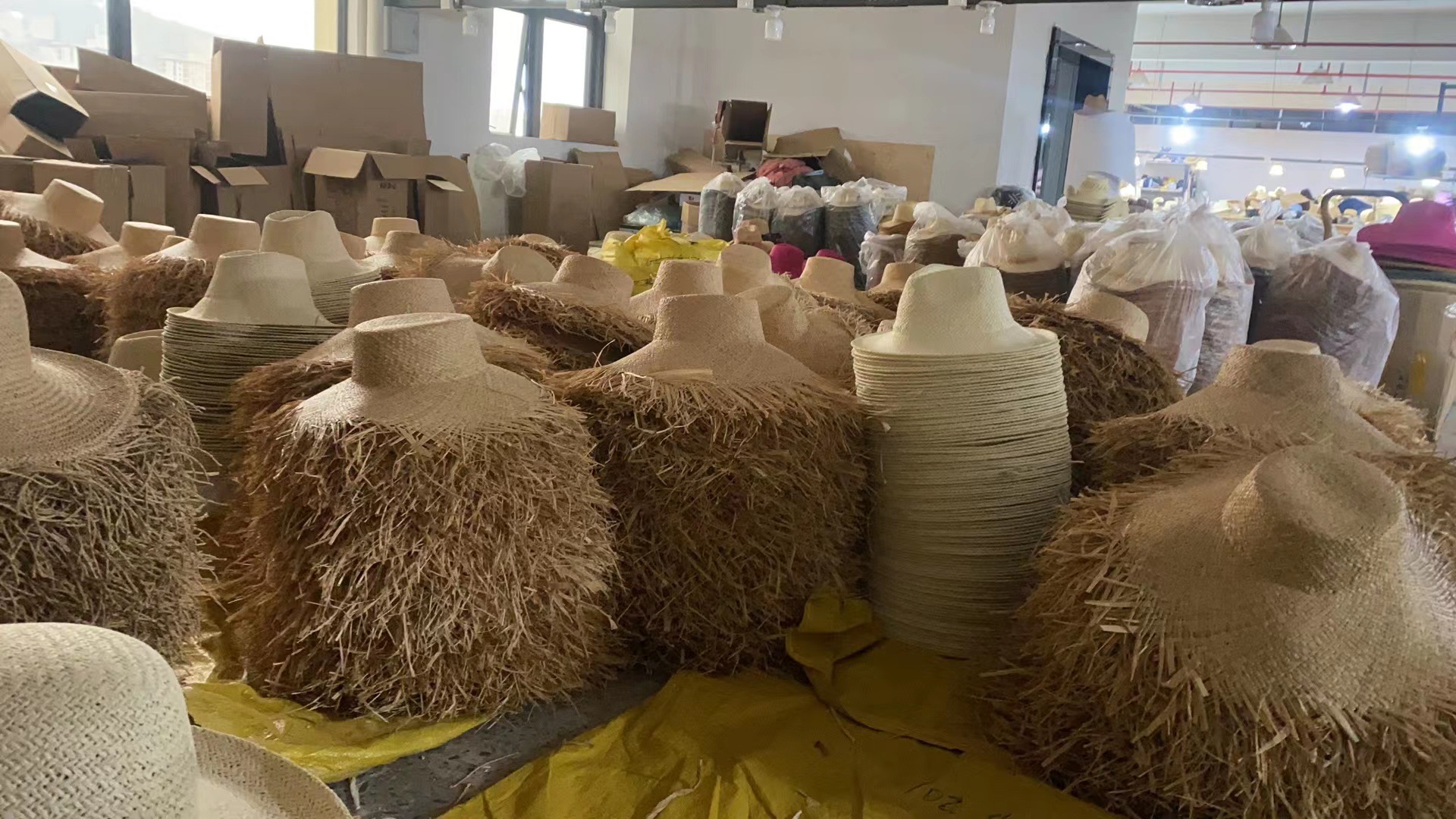 Customized breathable straw woven Panama jazz hats from Europe and America, beach vacation sun protection and shade beach hats, straw hats pic 6