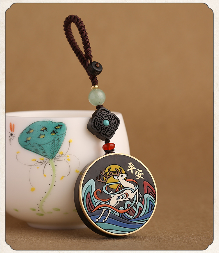 High-end ebony painted Peace car keychains and pendants, creative keychains wholesale pic 7