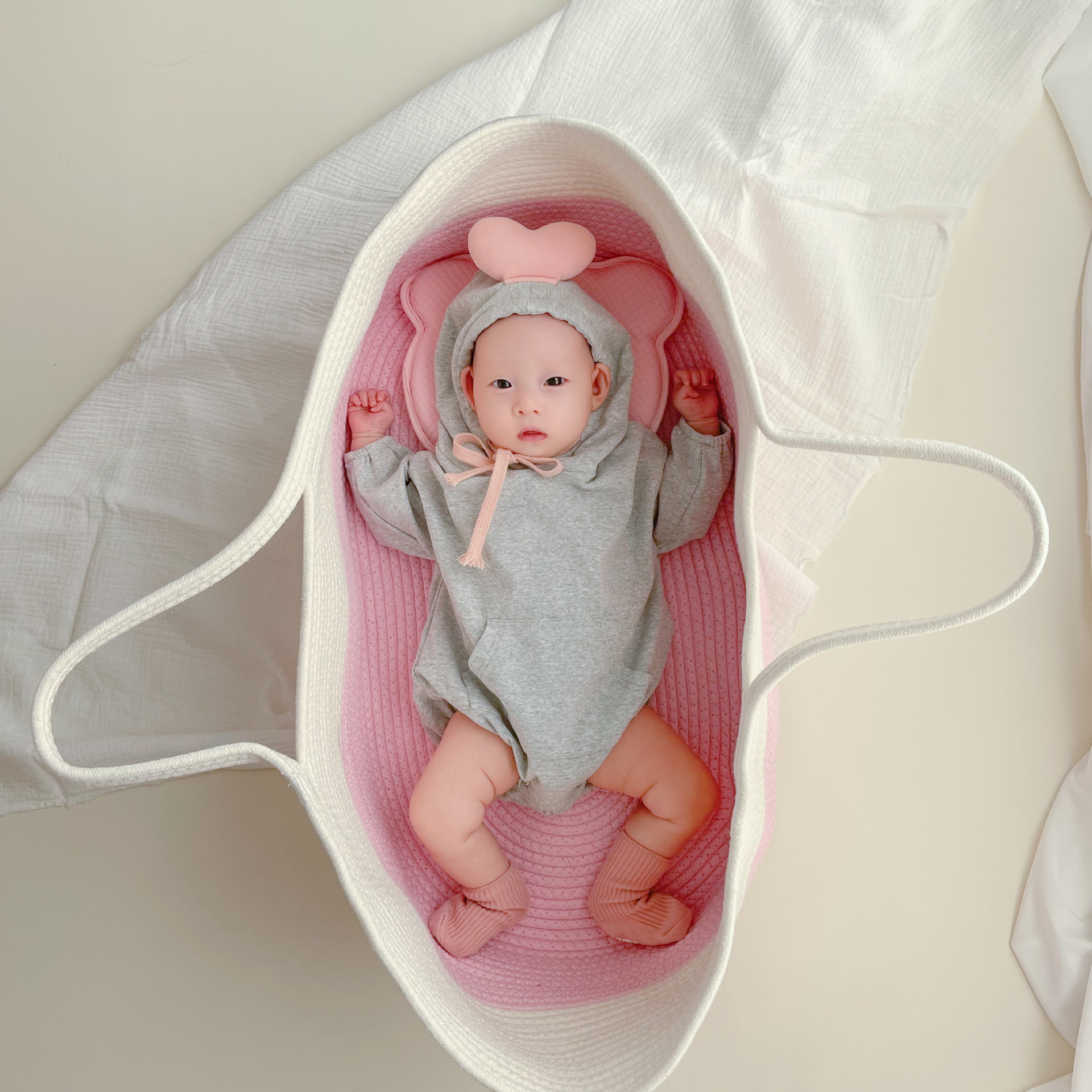 Portable pure cotton woven baby sleeping basket, portable baby crib for going out pic 35