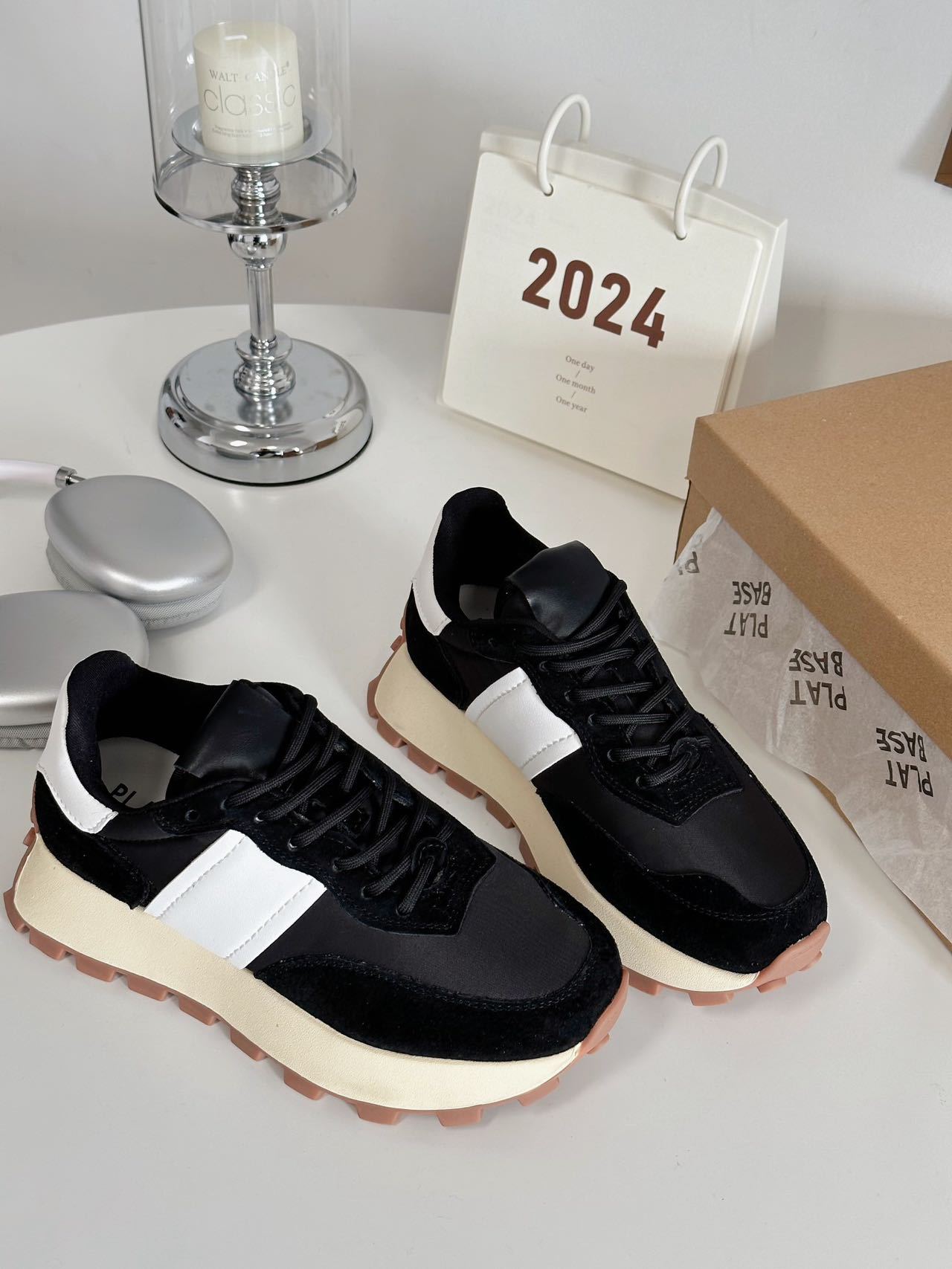 欧洲站2024春季新款时尚休闲百搭真皮复古厚底拼色系带运动鞋详情10