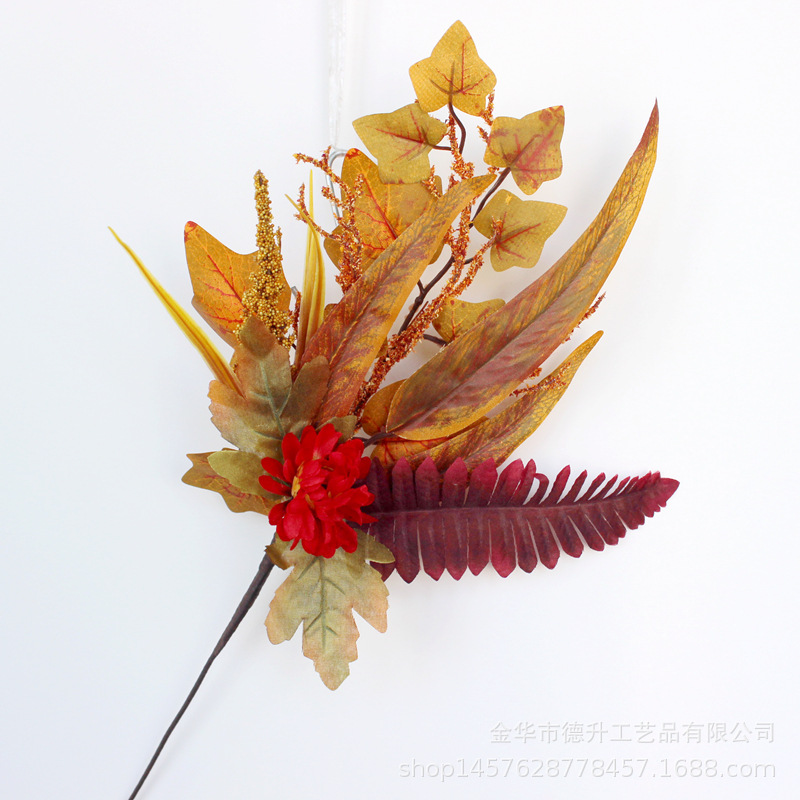 Desheng 2022 Cross-border E-commerce Harvest Thanksgiving Handmade Berry, Maple Leaf, Rattan, Artificial Fern Wreath Decoration pic 9