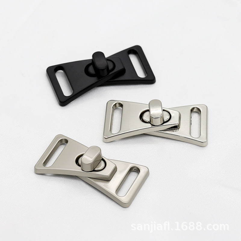 Metal buckles, adjustable buckles, clothing twist buckles, overcoats, jackets, lock buckles, belt buckles, lap buckles and turn buckles are three excellent accessories pic 6