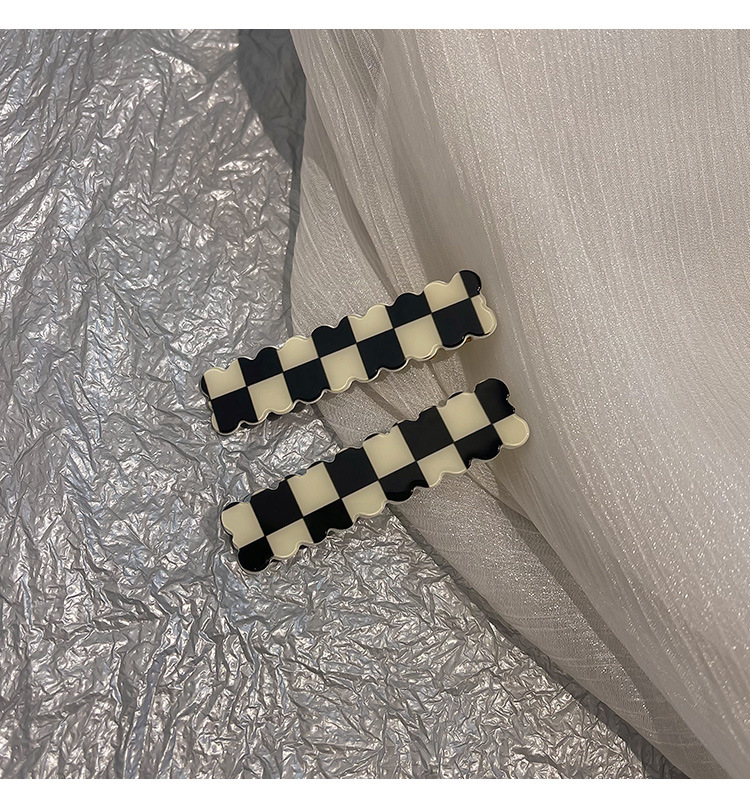 High-end style hair clips for women, summer bangs clips, duckbill clips, internet-famous seamless hair clips, side checkerboard clips, headwear pic 18
