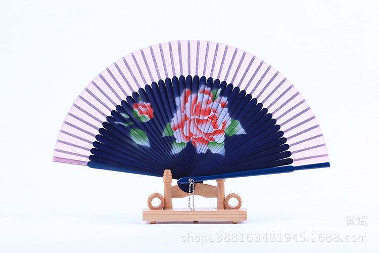 头青喷绘扇  多款花鸟 美女图 高档女扇 珠光柄喷绘丝绸扇子 折扇详情14