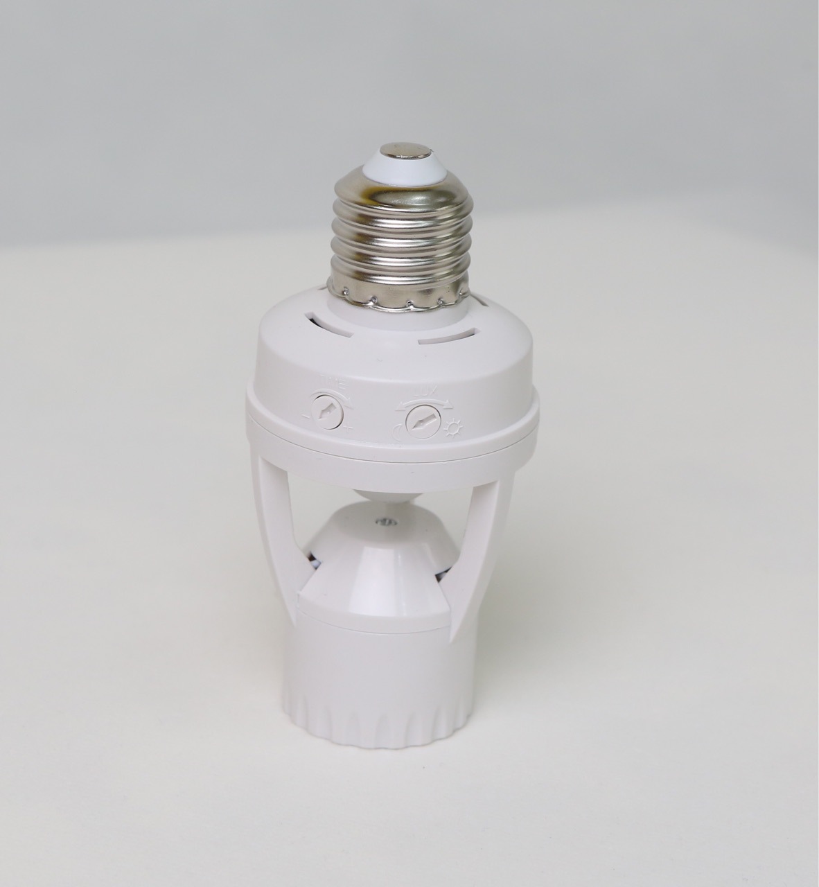Factory direct supply of infrared human body sensor lamp head E27 screw-type sensor lamp base LED pic 1