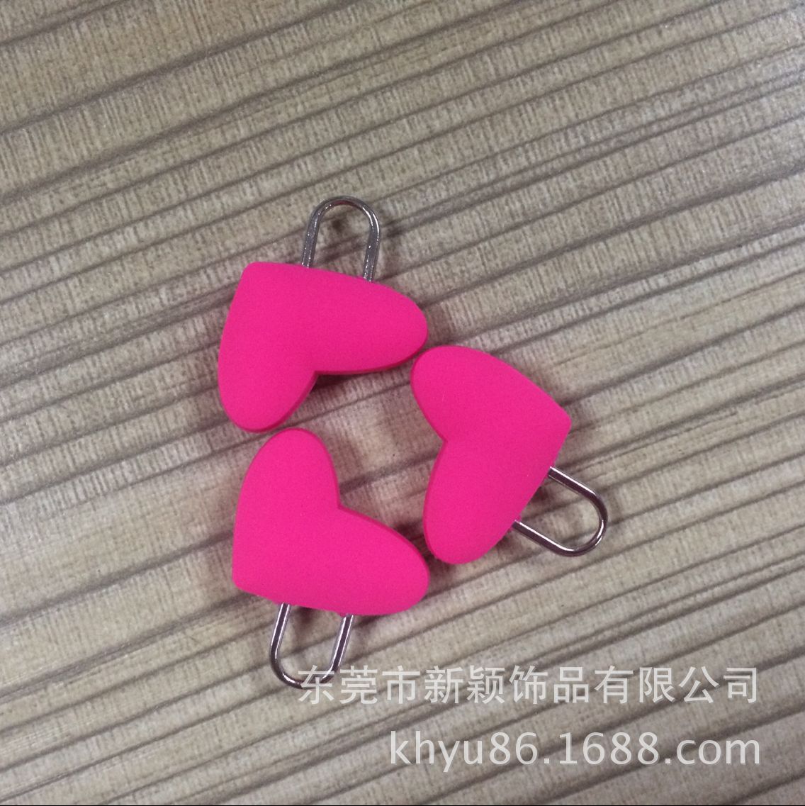 工厂优惠供应PVC软胶拉牌滴胶logo硅胶拉片 鞋帽服饰箱包拉头拉尾详情19