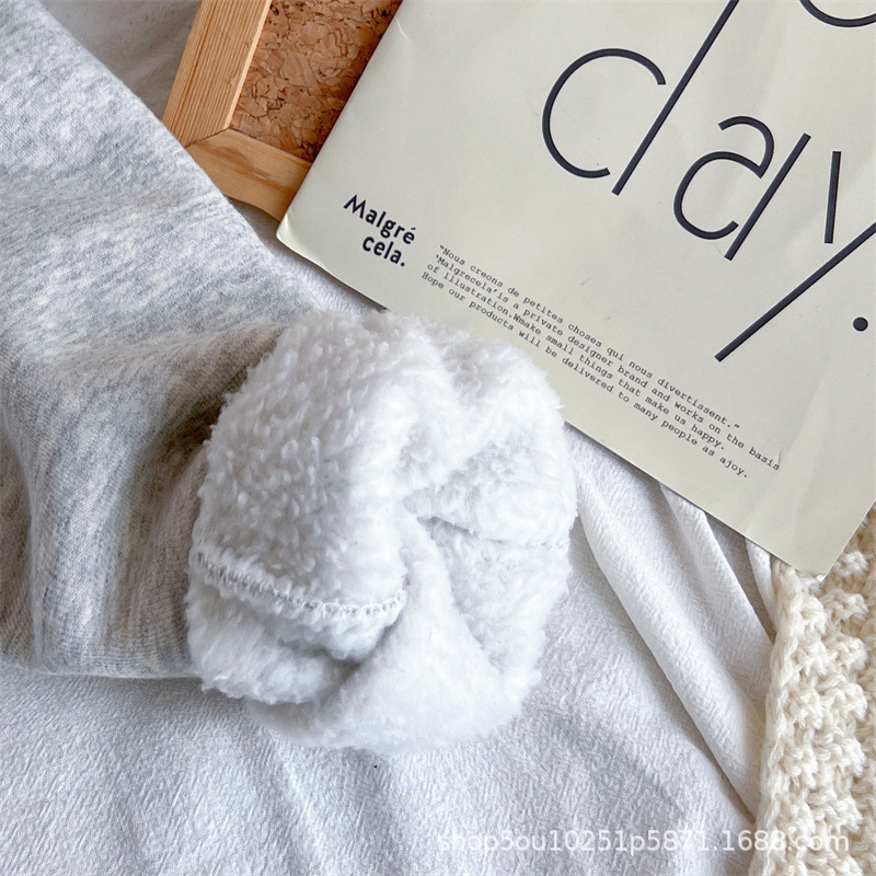 加绒加厚纯色儿童卫裤童装运动裤洋气冬季女童卫裤中大童裤子男童详情9