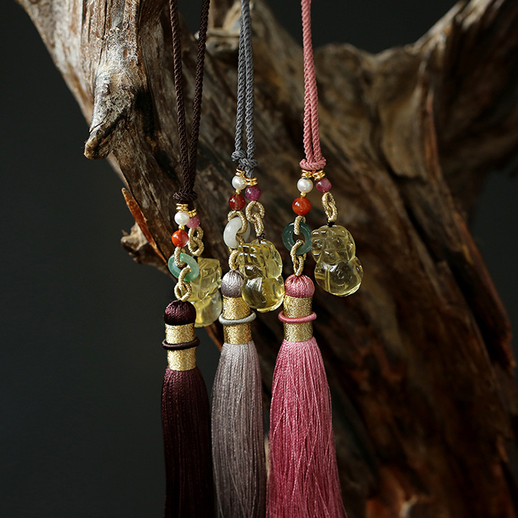 Natural crystal tassels, car hangers, bag hangers, key hangers, yellow crystal PI Xiu waist accessories, Hanfu, walking prohibition, cheongsam, lapel pic 3