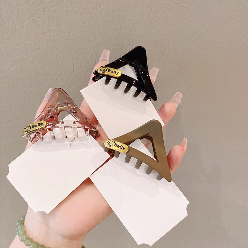 新款小众设计字母中号南瓜抓夹女三角形简约质感鲨鱼夹盘发发抓发详情20