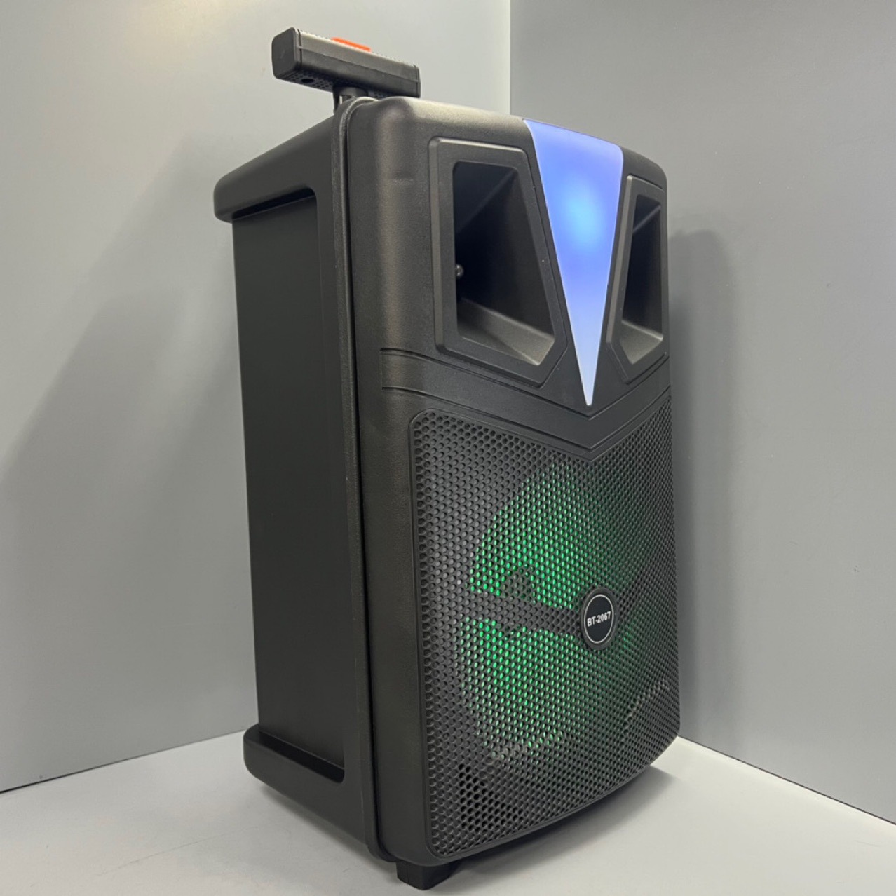 BT-2067厂家直销出口8寸蓝牙广场舞大功率K歌音响U盘带麦克风详情5