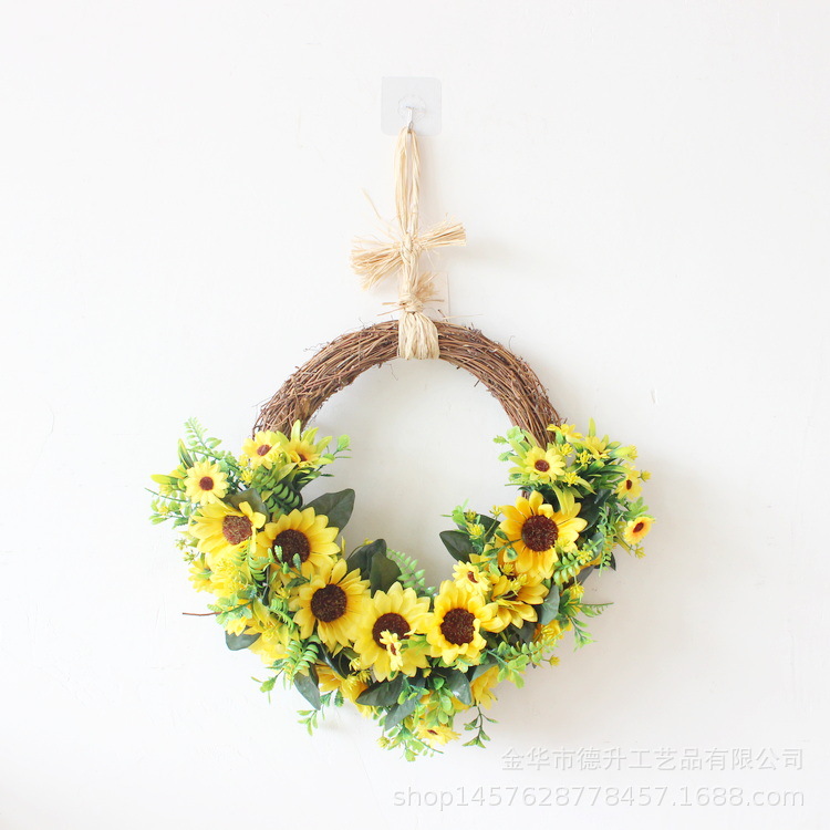 Desheng Cross-border E-commerce Amazon Spring Sunflower, Bee Festival Wreath Home Decoration Factory Wholesale pic 8