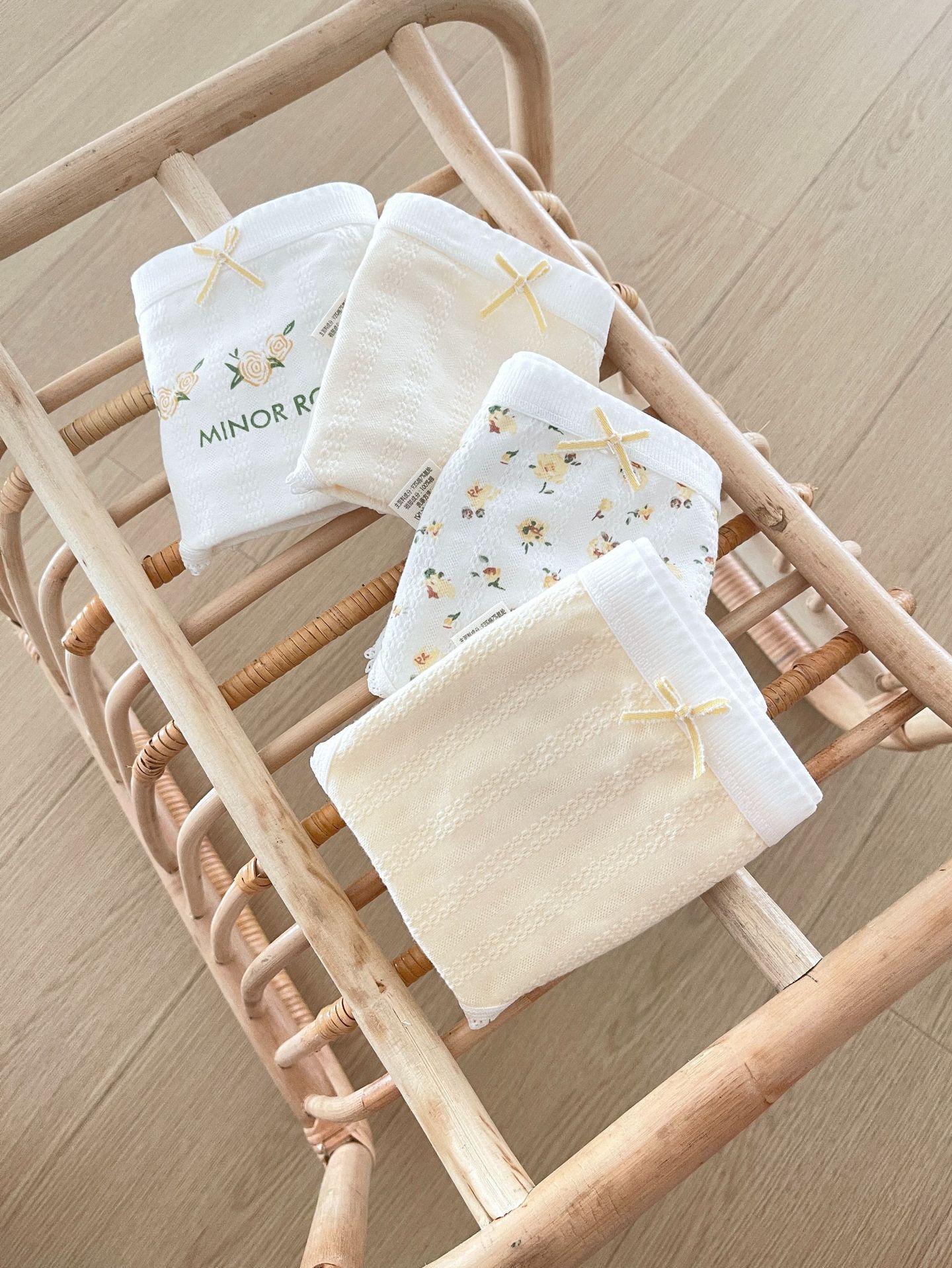 春夏新款5a抗菌裆纯棉内裤女中腰碎花蕾丝边全棉针织女士三角裤详情23