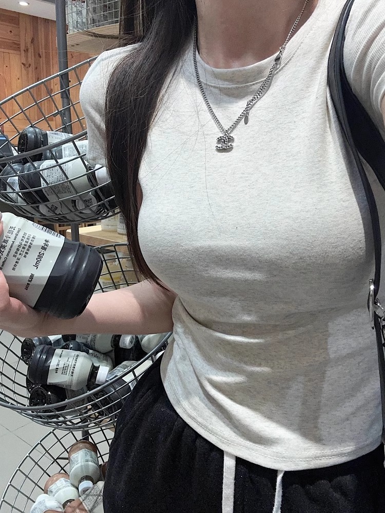 白色短袖打底衫内搭t恤女2024夏季新款显瘦修身辣妹短款正肩上衣详情18