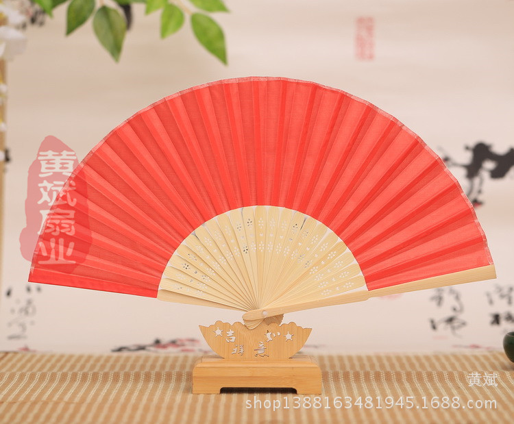 6寸彩虹扇婚礼布扇竹骨丝绸布面扇小绢扇婚礼道具扇详情17