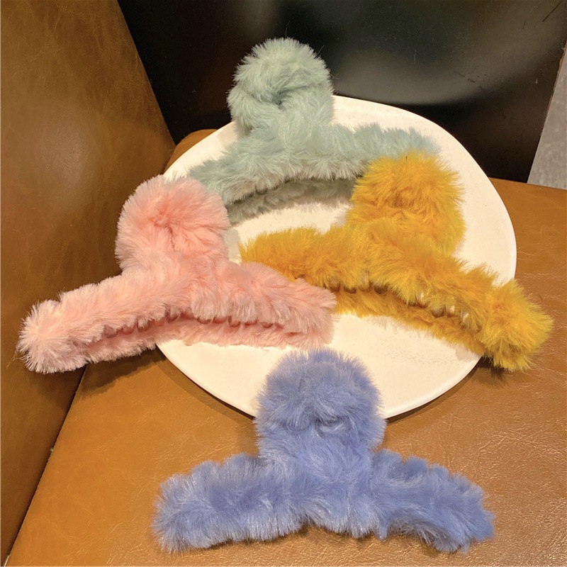 2023新款秋冬毛绒后脑勺发抓夹 网红毛绒可爱优雅鲨鱼夹发夹头饰详情13