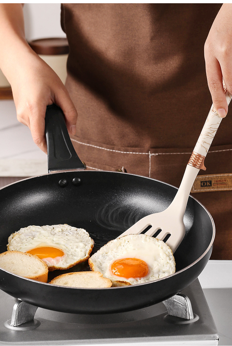 12-piece set of non-stick cookware with silicone spatulas, soup spoons, strainers, ladles, cooking spatulas and spoons with racks pic 13