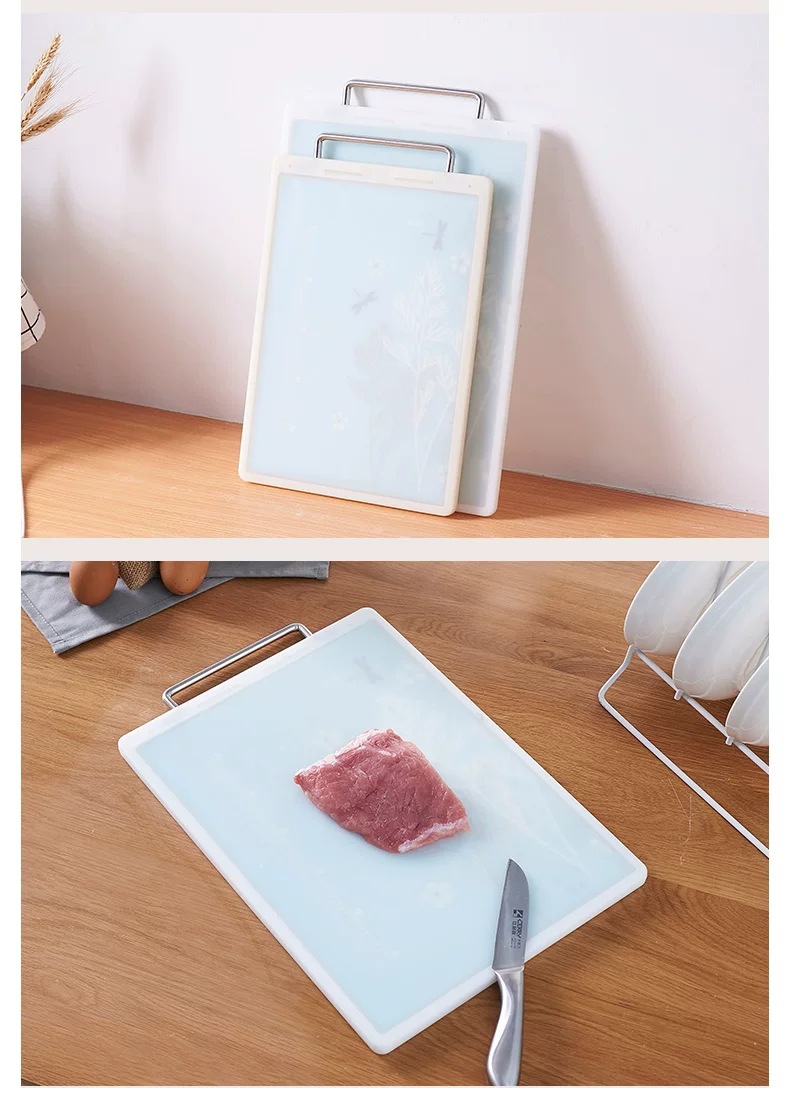Thickened rubber-coated cutting board with handle for hanging, household plastic cutting board, anti-slip, can be used on both sides wholesale pic 5