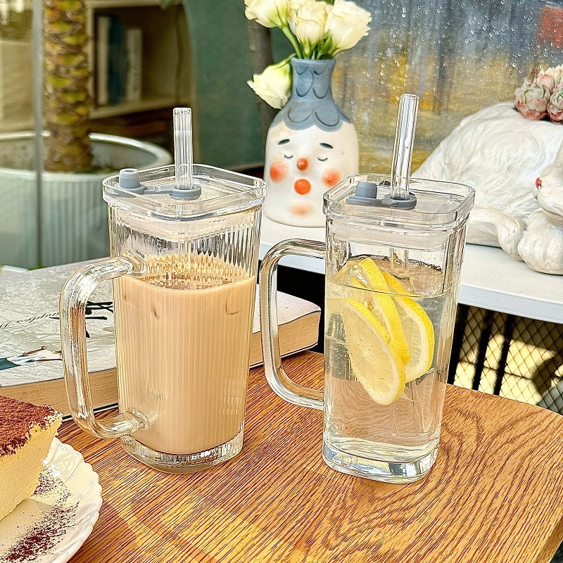 透明带把手玻璃水杯 高颜值夏季果汁杯条纹带盖吸管杯子方玻璃杯详情15