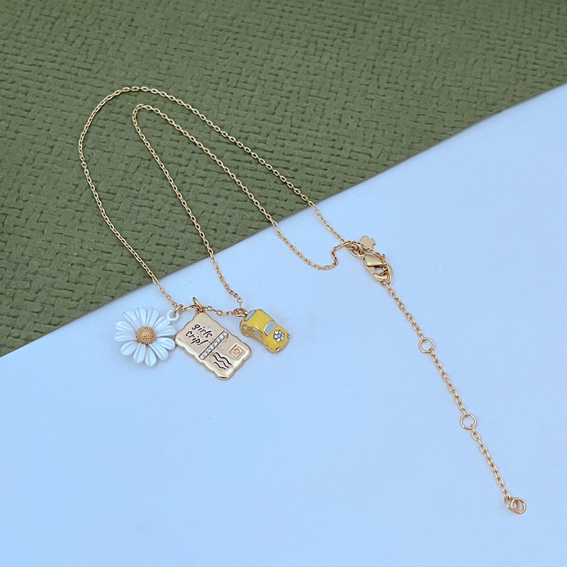 European and American fashion, light luxury, sweet and fresh Daisy and bee inlaid enamel glaze Daisy metal jewelry set pic 24