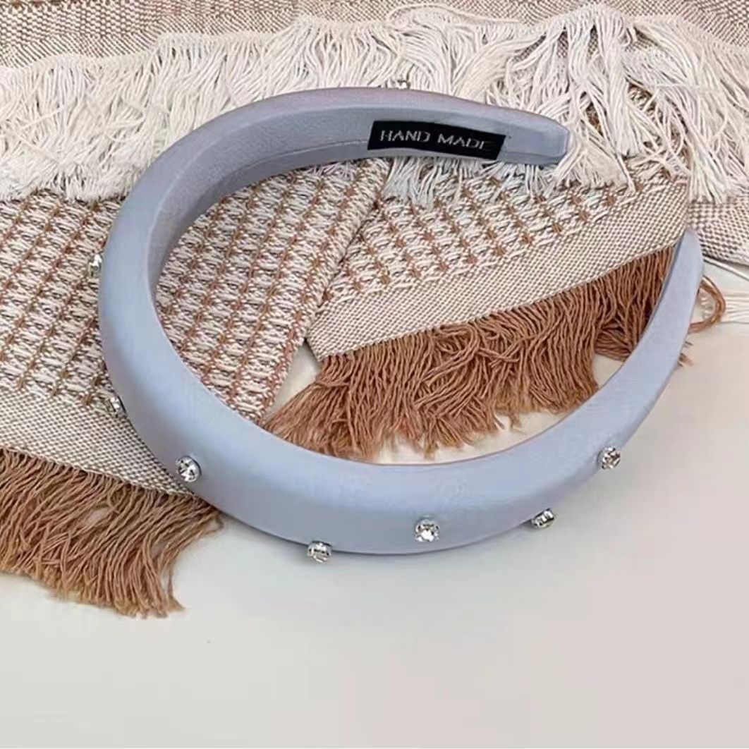 New ins silk satin surface rhinestone pressure headband from Japan and South Korea, high top of the head sponge moisture-making face slimming summer headband hair accessory pic 11