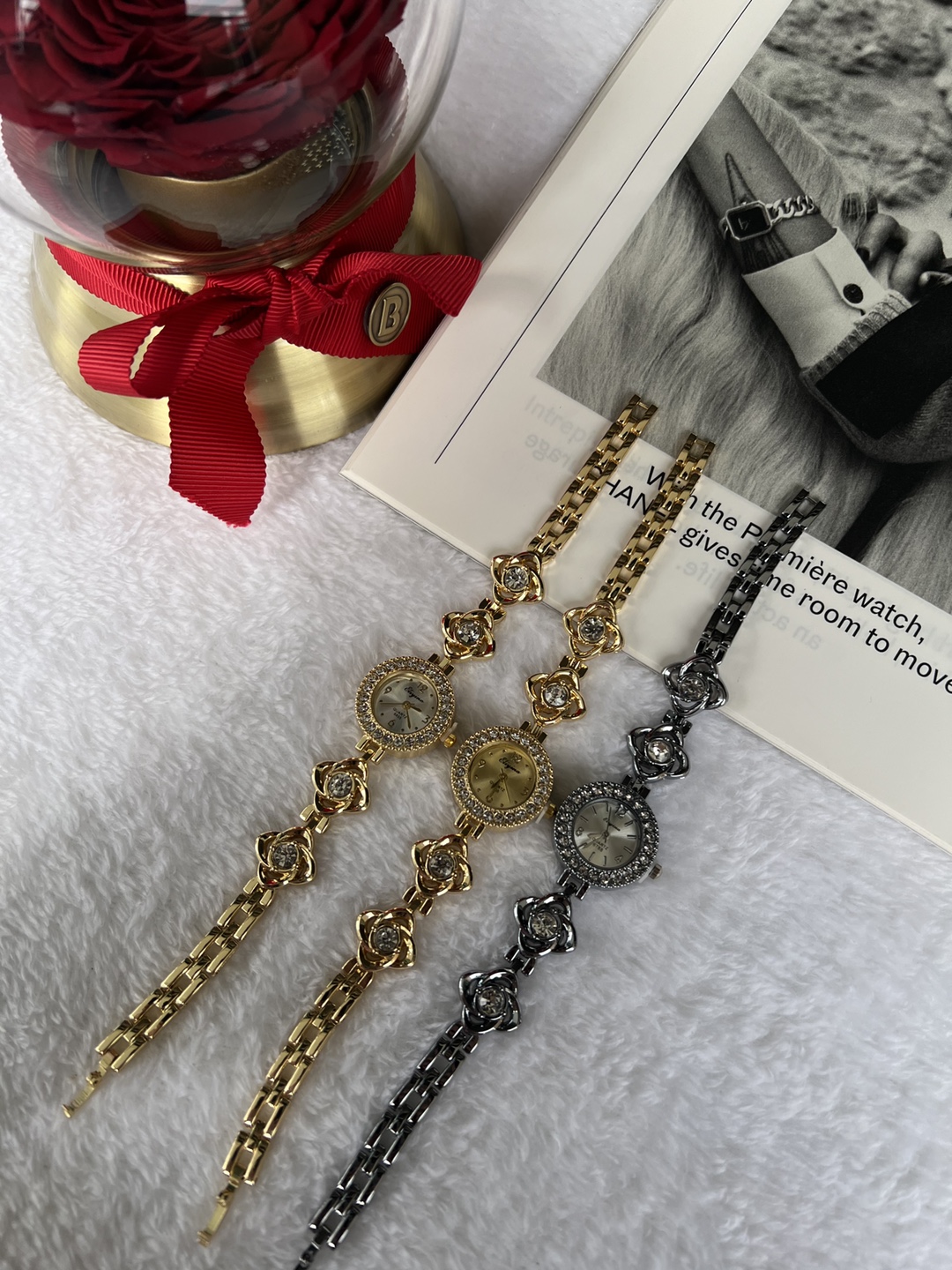 2024年新款手表女小金表轻奢气质小众心形高颜值复古铝合金材详情4