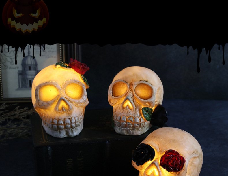 跨境新款万圣节发光树脂骷髅头LED恐怖骷髅装扮道具万圣节装饰品详情3