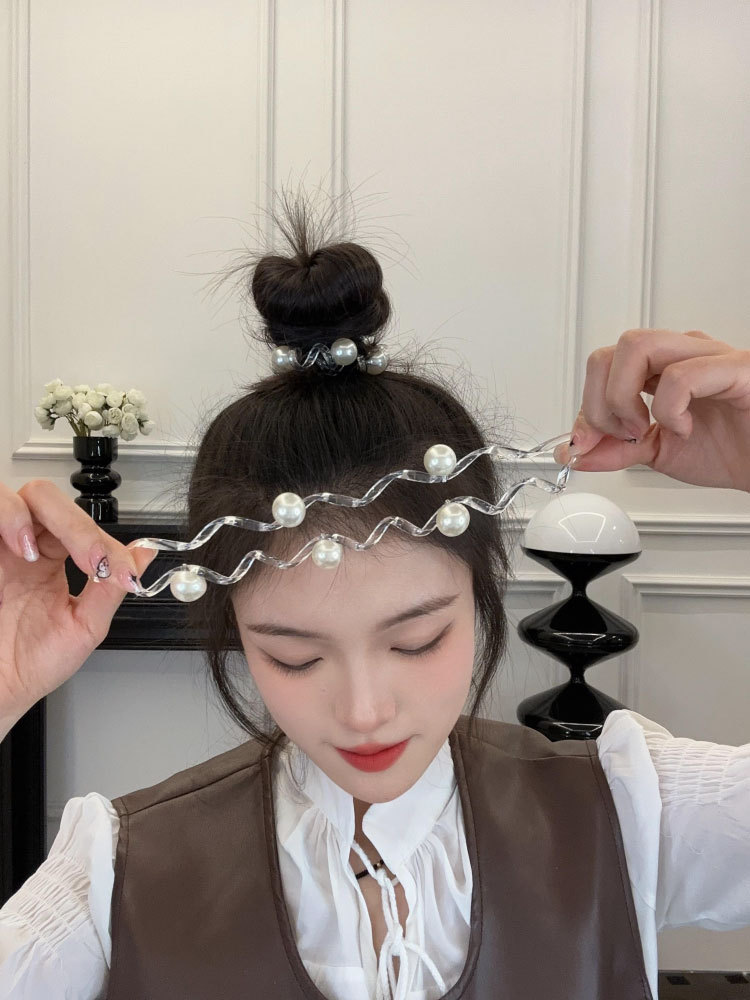 Korean version pearl telephone line hair tie, high-end style, hair tie, hair band, versatile hair band, ponytail hair tie, new hair accessory pic 4