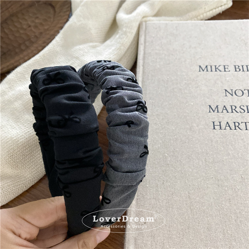 A new high-quality black polka dot heart-shaped bow headband from South Korea, sweet and fashionable headband, versatile hair accessory pic 40