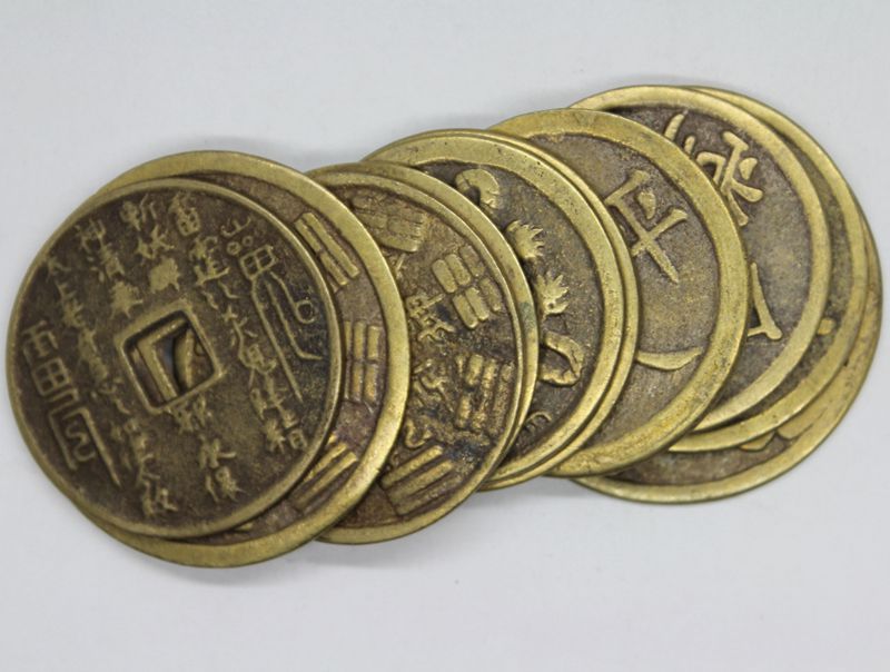 The house is filled with gold and jade. The copper coins are pure copper pic 4