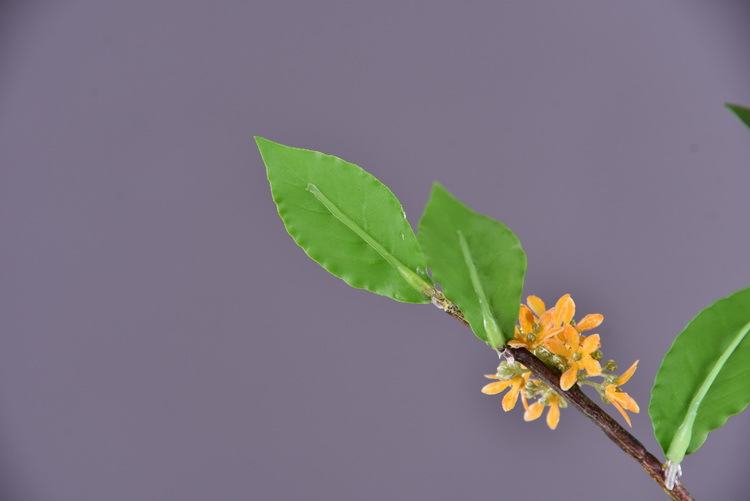 Wholesale artificial yellow osmanthus and laurel, green landscape garden artificial trees, decorative golden osmanthus leaves, home, hotel and homestay artificial flowers pic 51