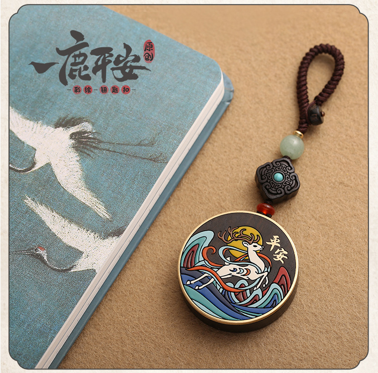 High-end ebony painted Peace car keychains and pendants, creative keychains wholesale pic 3