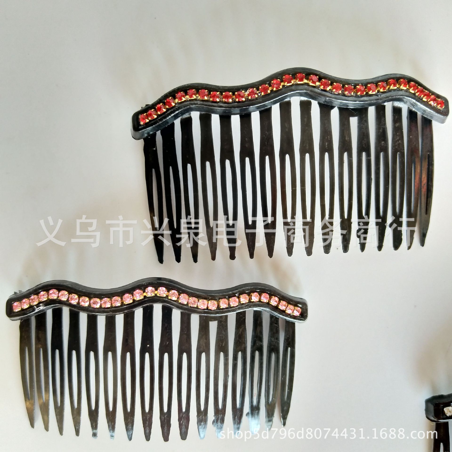 Special batch of 1-yuan accessories for single-row hair combs with diamonds and straight or wavy hair clips pic 7
