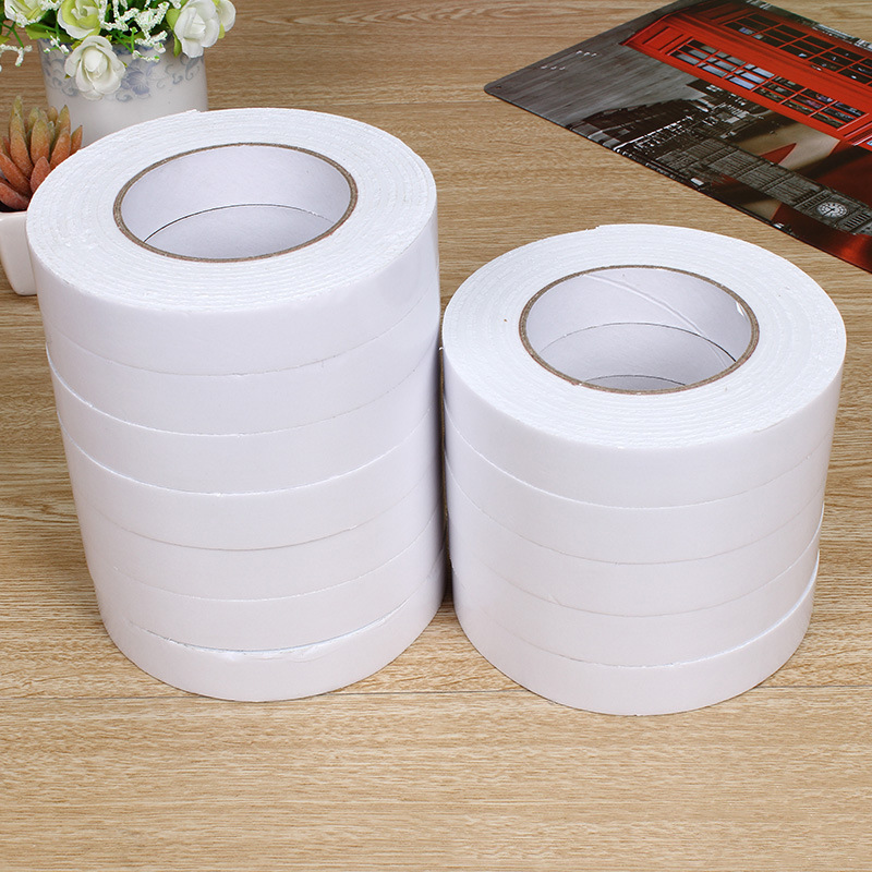 The thickened sponge double-sided adhesive tape is a popular product in the two-yuan store. It is practical for home use, study and office pic 14