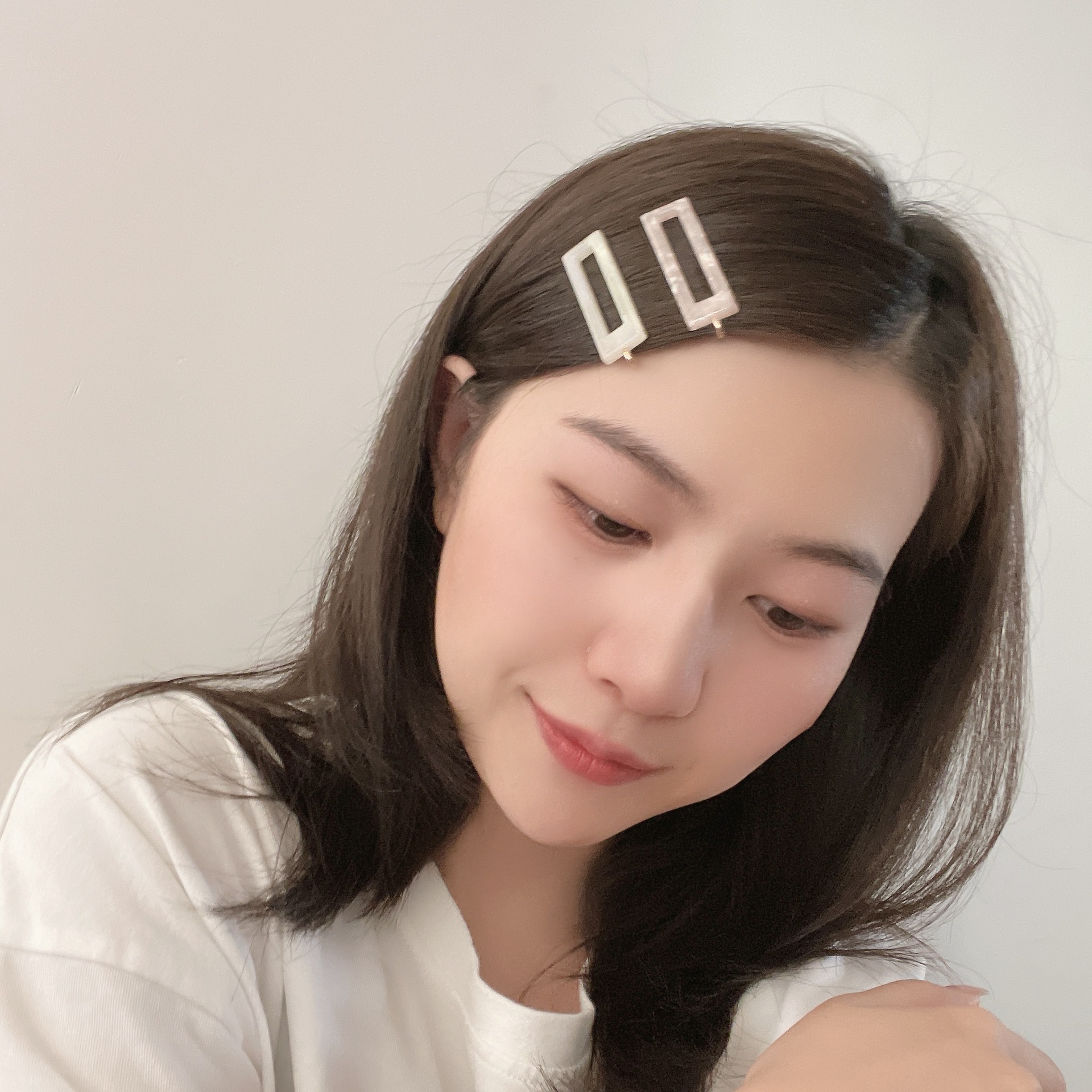Japón y corea nuevos productos accesorios para el cabello ámbar acetato sin traza clip frente flequillo clip geométrico diosa maquillaje clip al por mayor pic 9