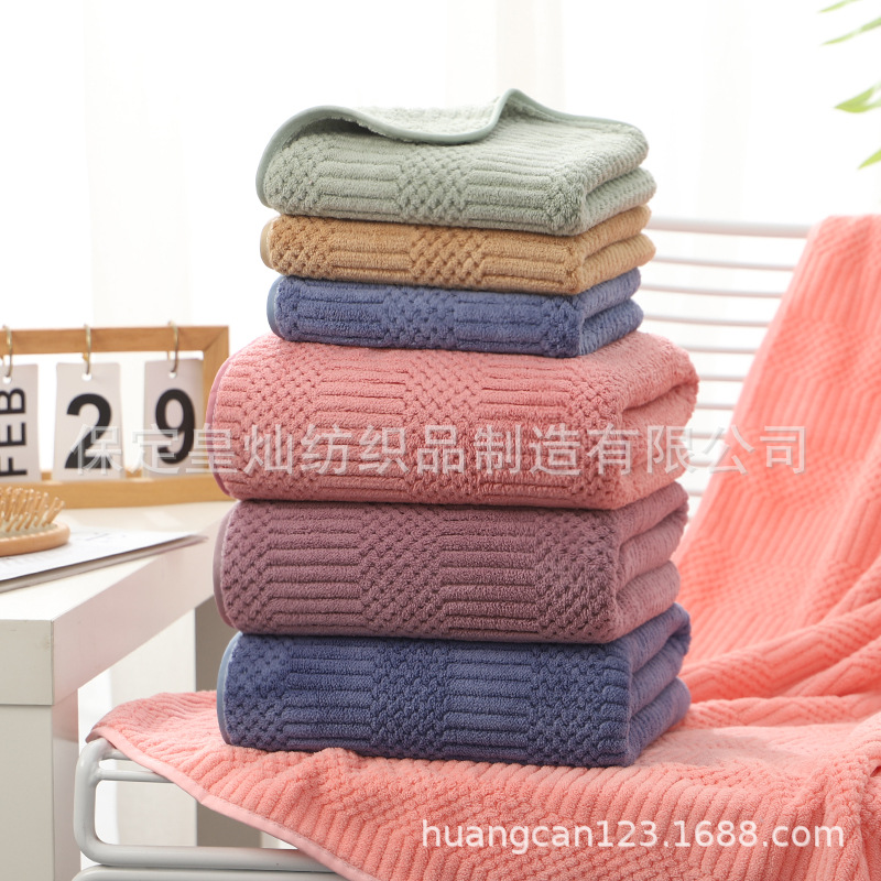 The 2022 new high-quality Teak towel bath towel set and coral fleece beach towel are more water-absorbent and quick-drying than pure cotton pic 4