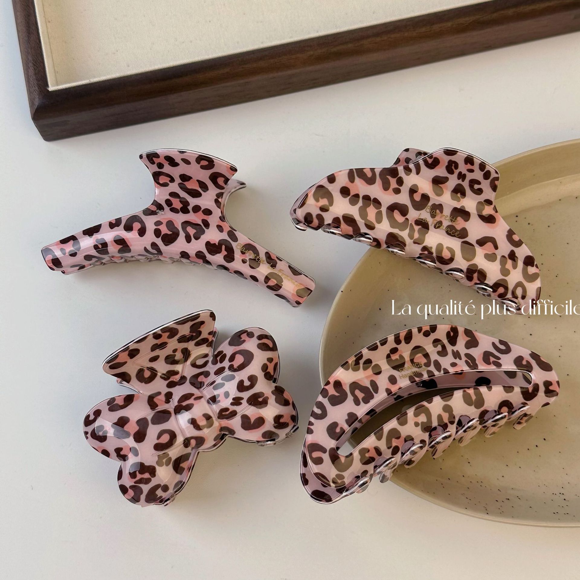Sweet pink leopard print acrylic hairpin, feminine charm, back of the head updo, shark clip hair accessory pic 2