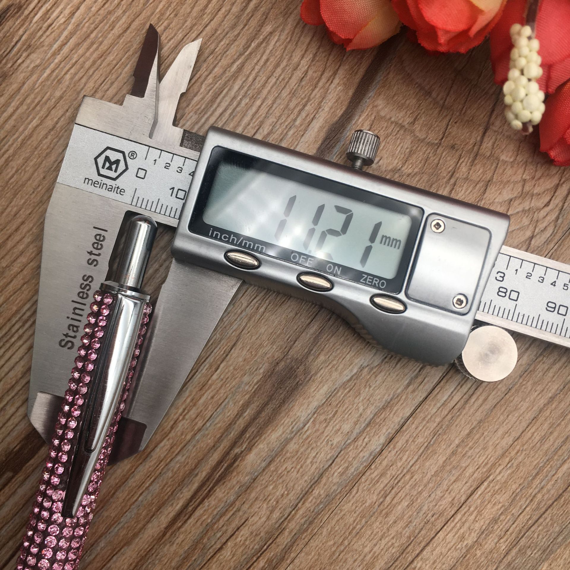 Metal core press diamond pens, ballpoint pens, multi-color copper metal pens, crystal pens, water diamond pens are in stock and available for wholesale pic 13