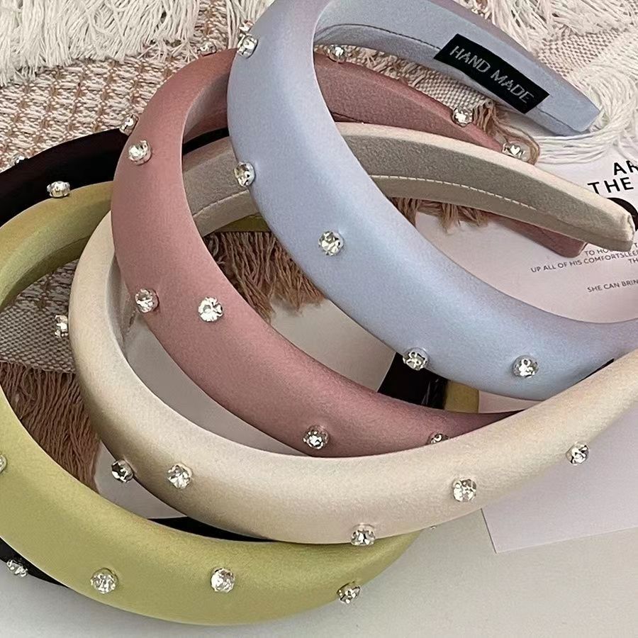 New ins silk satin surface rhinestone pressure headband from Japan and South Korea, high top of the head sponge moisture-making face slimming summer headband hair accessory pic 2