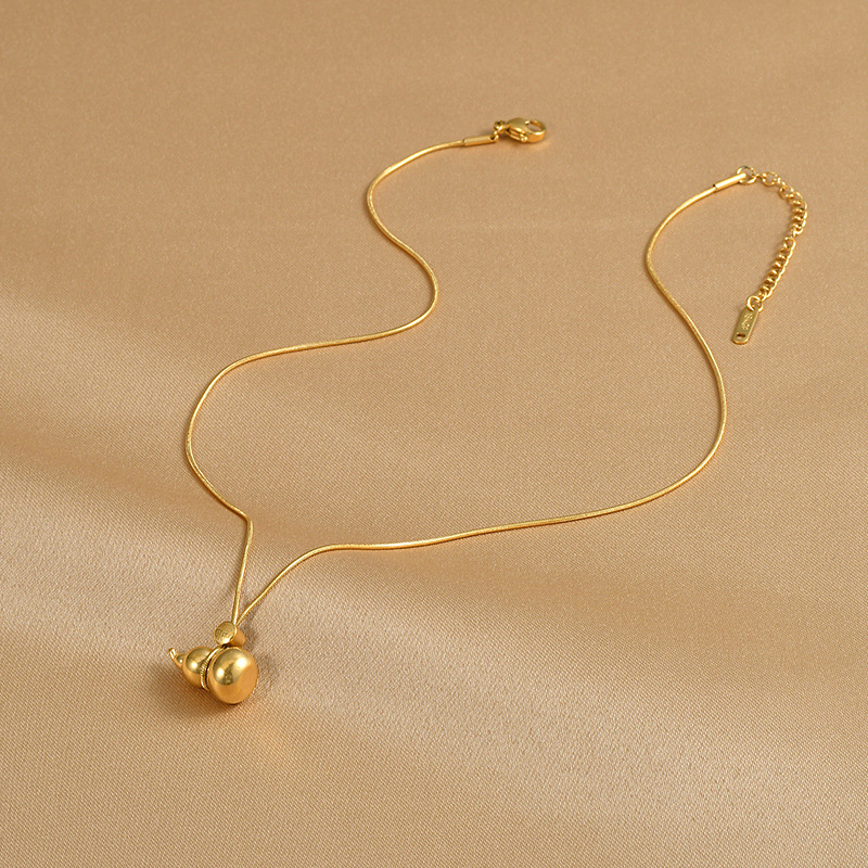 Titanio acero collar mujer inglés número mariposa pequeña cintura bruta clavícula gargantilla influencers en vivo el mismo estilo no se pierde color accesorios marea pic 35