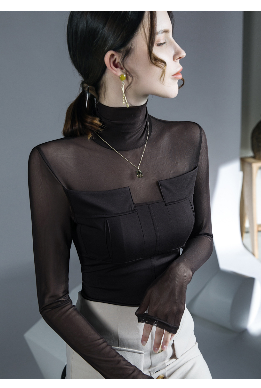 芙笙纪网纱微透拼接上衣秋冬新款内搭打底衫洋气高领长袖详情4