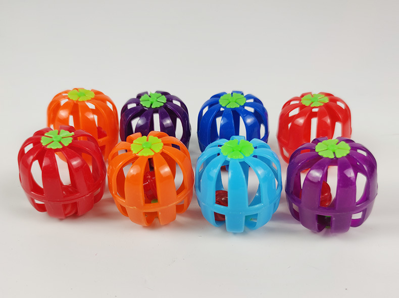 Pet bell ball cat toys, plastic hollow bell balls, pet cat and dog ball toys, pumpkin balls, cat toys pic 10