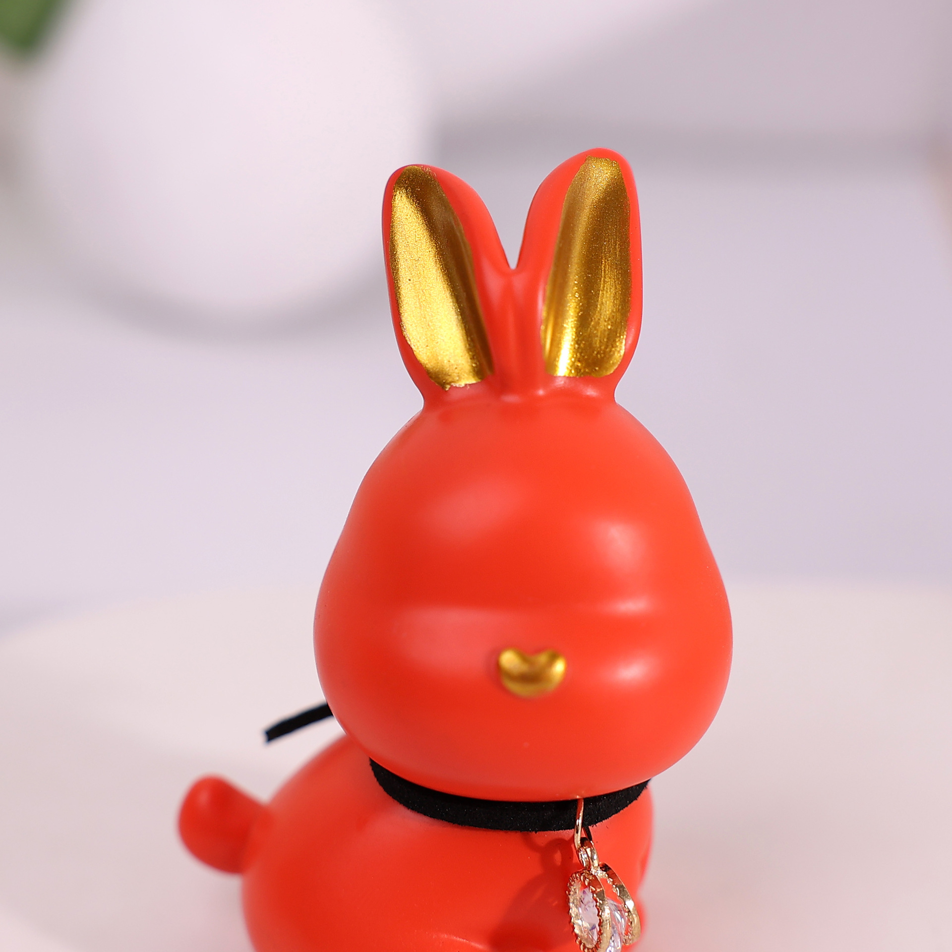 Creative cartoon abstract rabbit car ornaments, cute couple resin table decoration decorations, as gifts for best friends and best friends pic 7