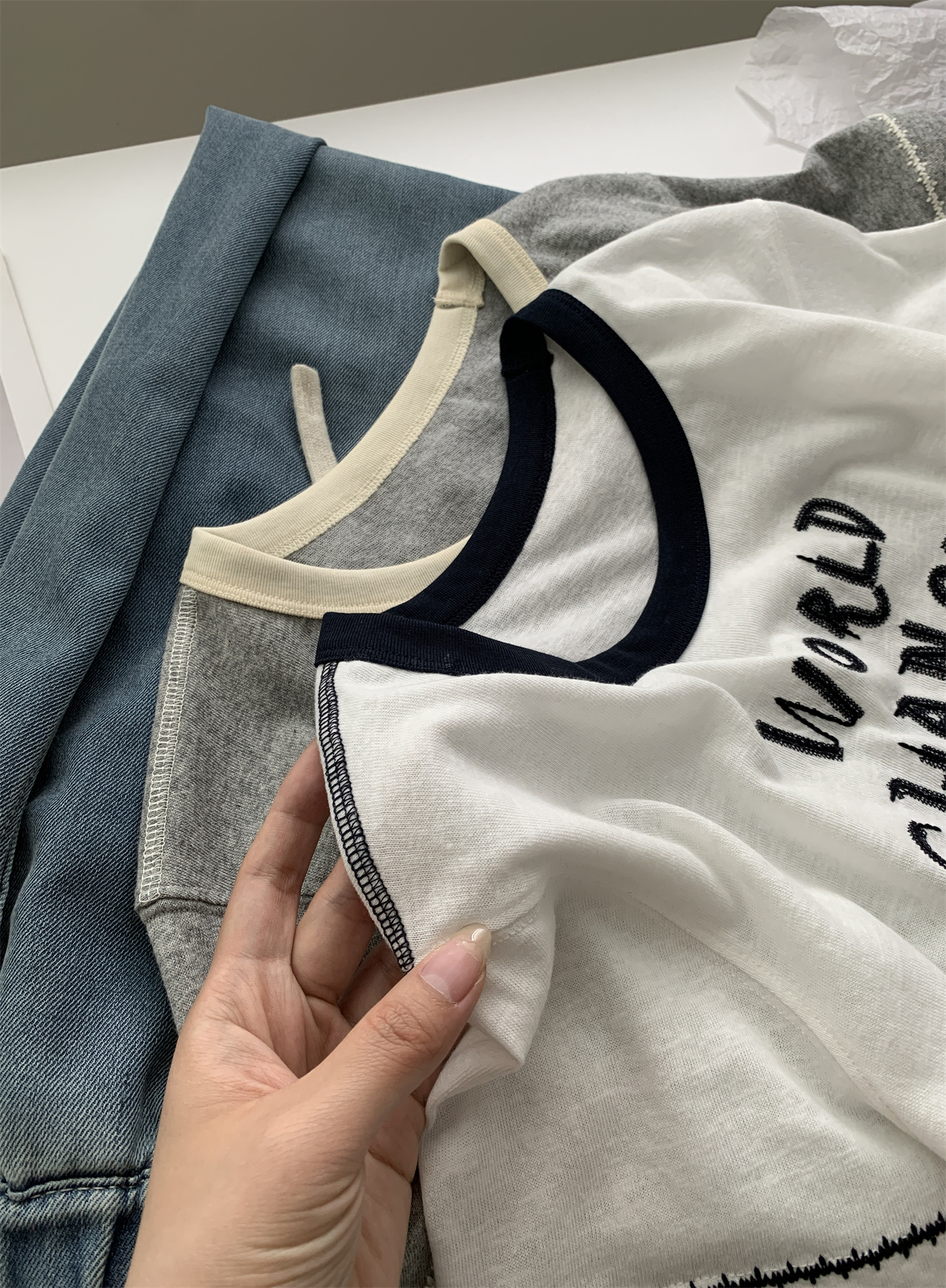 Summer thin, breathable snowflake cotton letter-shaped T-shirt for women, color-blocking round-neck lace embroidered loose short-sleeved top pic 5
