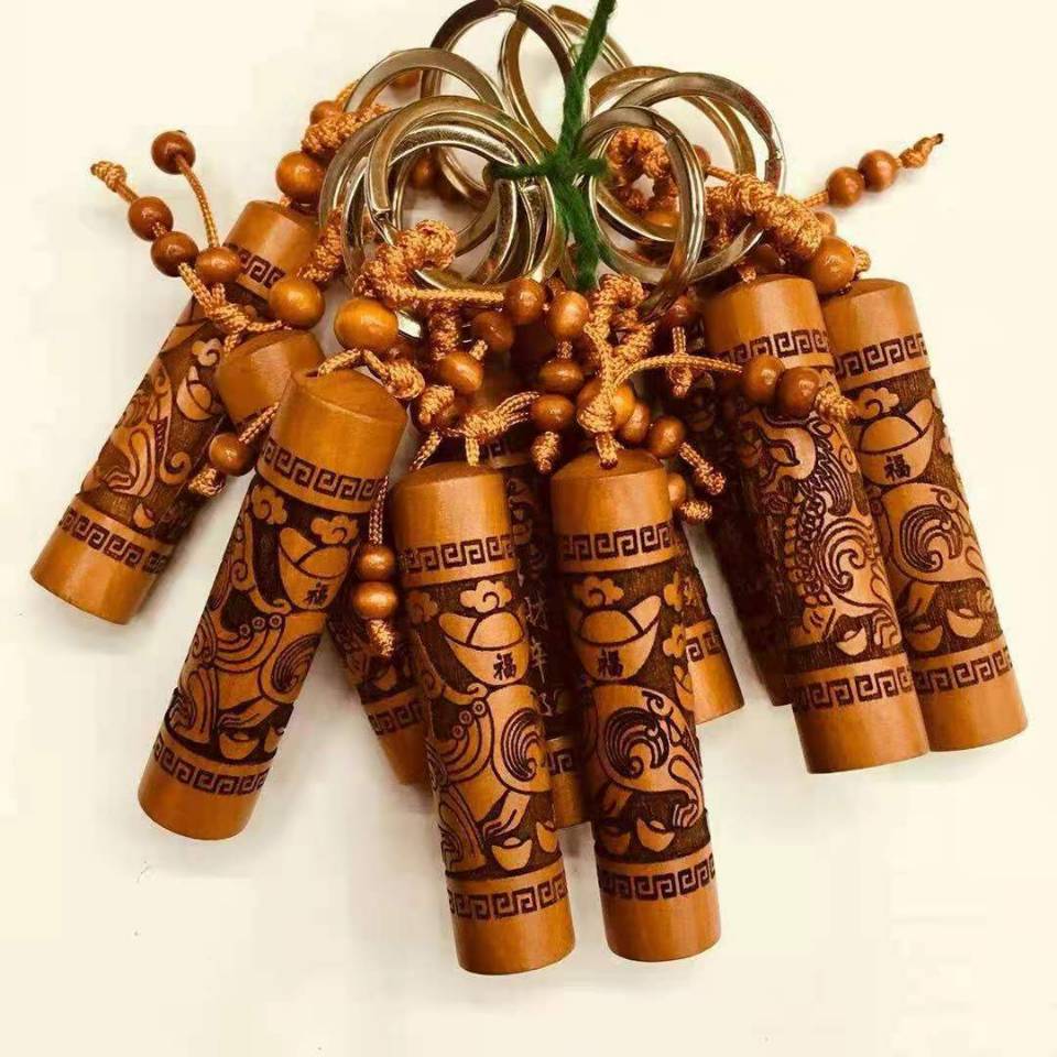 Peach wood keychains, car hangers, wooden key hangers, accessories, decorative accessories, gifts, keychains, rings pic 23