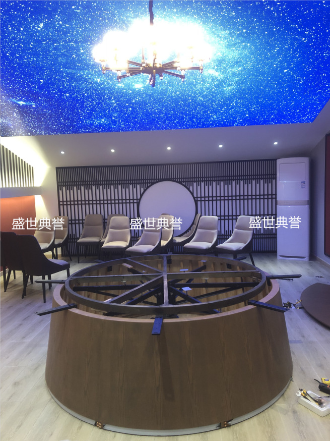 Solid wood electric dining tables and chairs for star-rated hotels in Qingdao, seafood restaurant private rooms, flat-level electric tables with lifting mechanisms pic 2