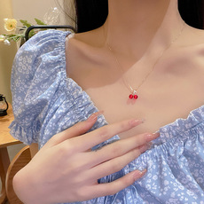 ins风红色樱桃吊坠项链女高级感轻奢小众设计锁骨链气质爆款配饰详情5