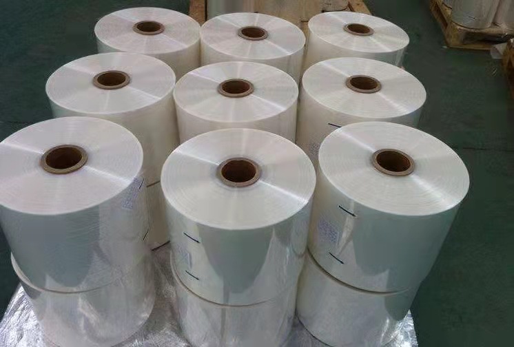 Wholesale POF heat shrink packaging film (single sheet folded roll film) with high shrinkage rate from Jining Zhongcheng Packaging pic 3