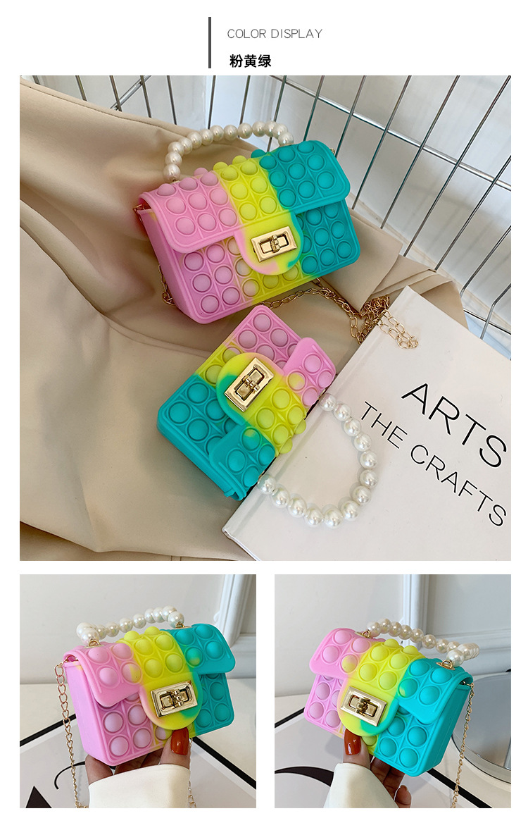 A new silicone bag for women in spring 2022, a trendy and avant-garde rat-killing pearl chain small square bag pic 42