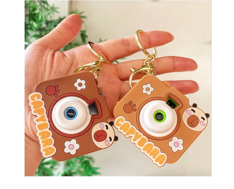 卡皮巴拉投影机钥匙扣小水豚发光相机儿童玩具包包挂饰精致小礼品详情16